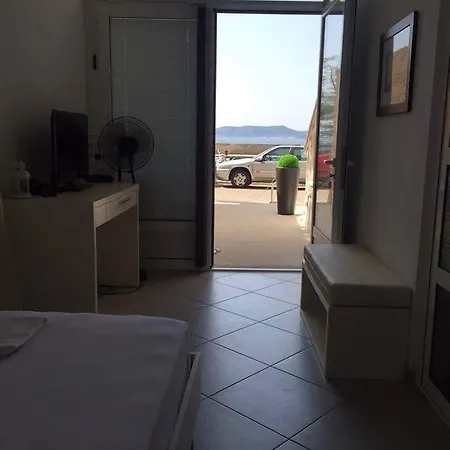 Apartament By The Sea